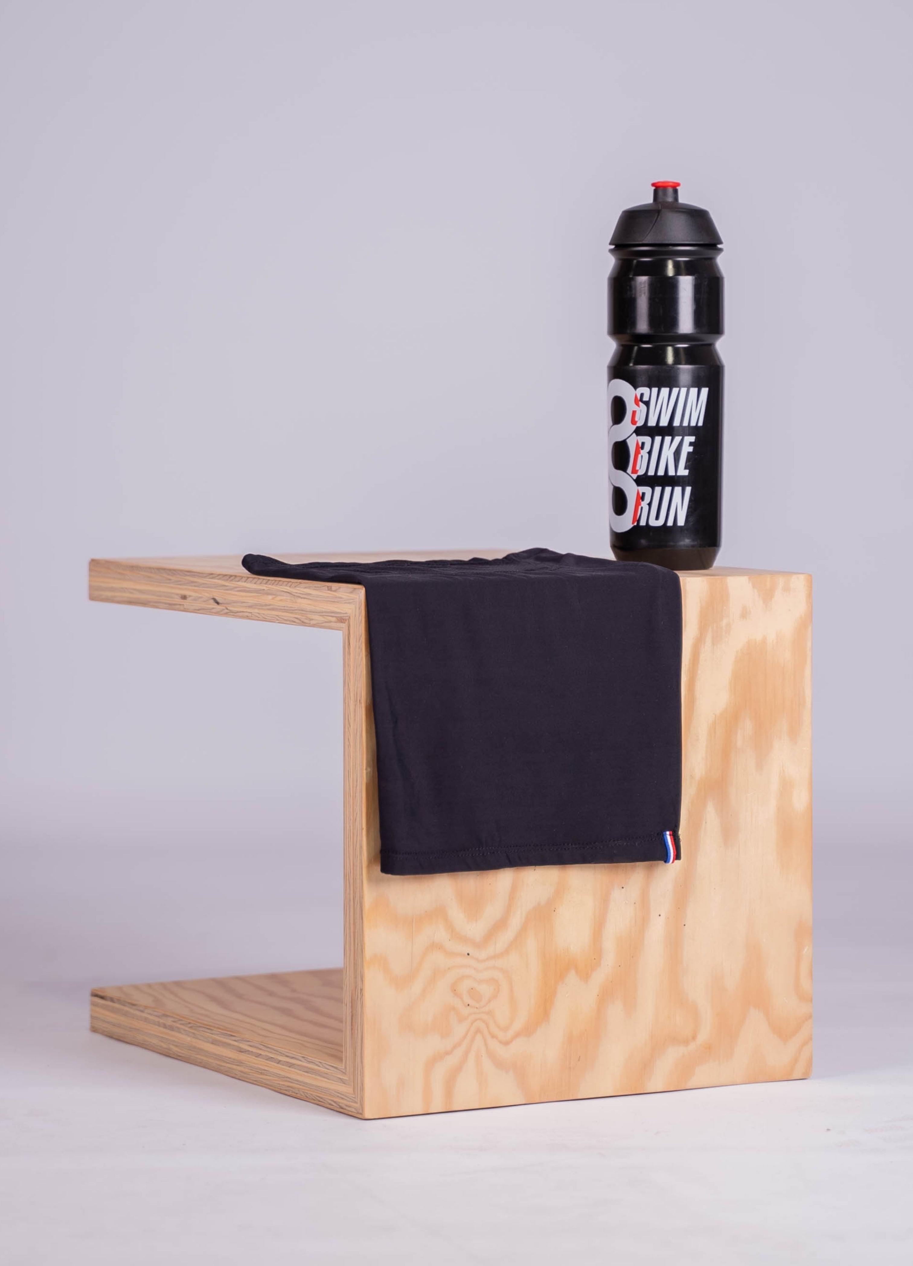 Biodegradable water bottle + Neckwear Made in France and Recycled — Black